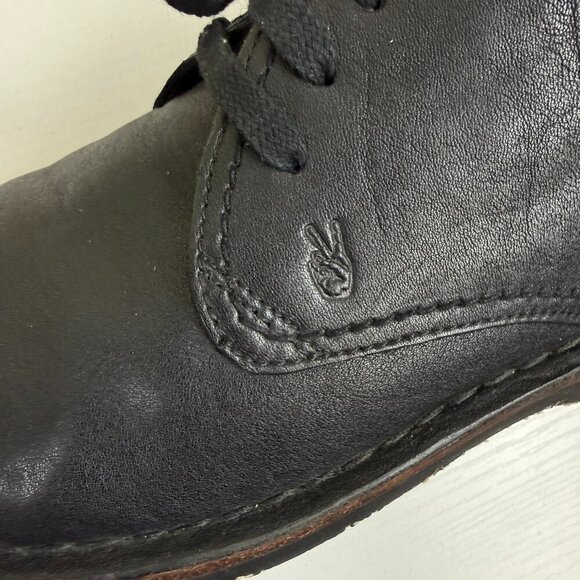 EUC John Varvatos Black Leather Lace Up Chukka Boots main image 6